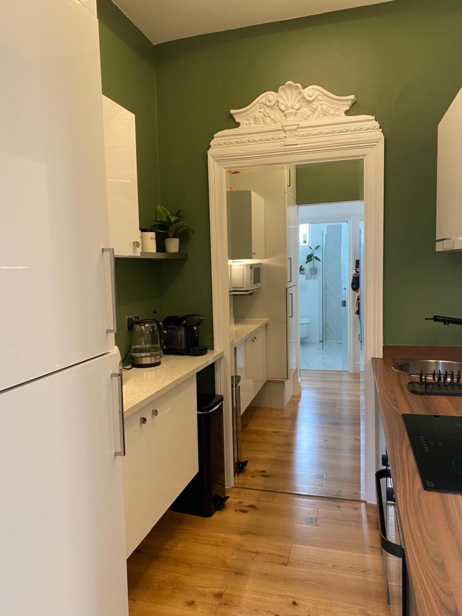 Interior Designed Flat Near Kew Botanical Gardens Apartment Londra Exterior foto