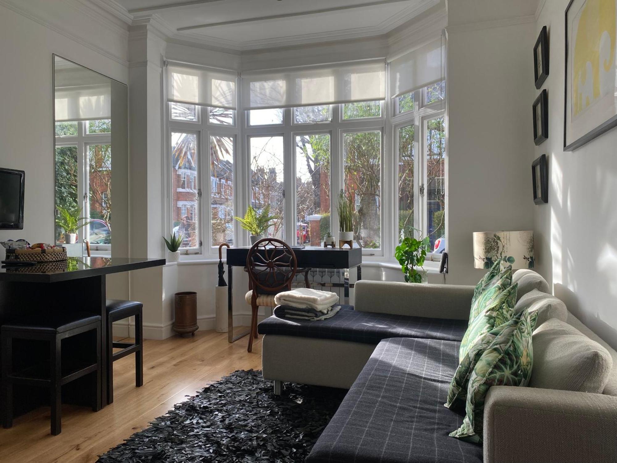 Interior Designed Flat Near Kew Botanical Gardens Apartment Londra Exterior foto